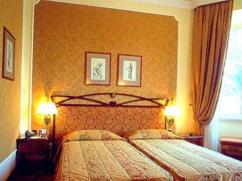 Hotel Villa Morgagni Rom Exteriör bild
