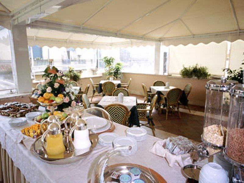Hotel Villa Morgagni Rom Exteriör bild